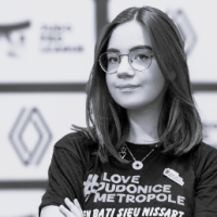 Sarah-NB.png